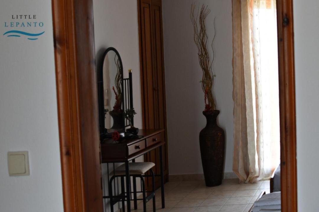 Little Lepanto Apartment อาฟิโตส ภายนอก รูปภาพ
